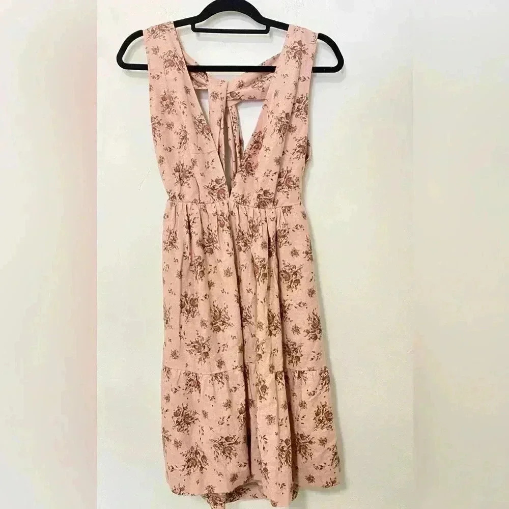 NWOT HOUSE OF HARLOW 1960 Revolve Pink Floral Linen Flared Mini Dress - Size: S - Picture 3 of 5